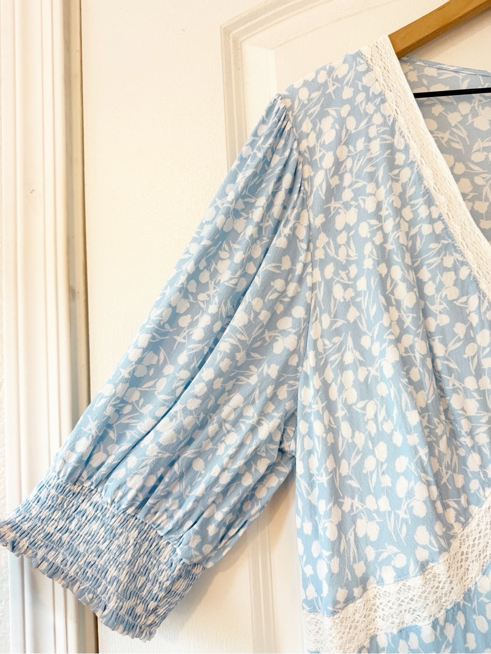 Rixo x Target Blue & White Puff Sleeve Cottage Maxi Dress Modest Prairie 16W/18W - Picture 4 of 7